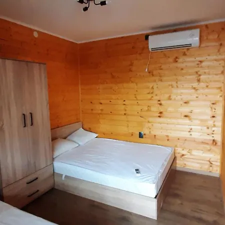 шангри ла - 1, плаж градина Camping *